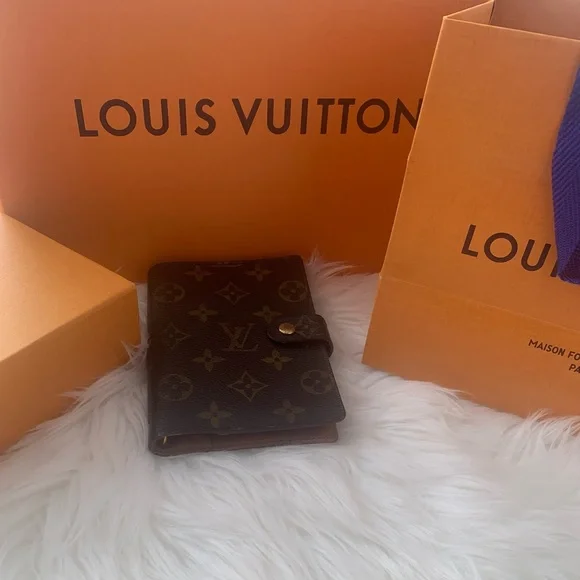 Louis Vuitton Monogram Agenda PM - Picture 10 of 13